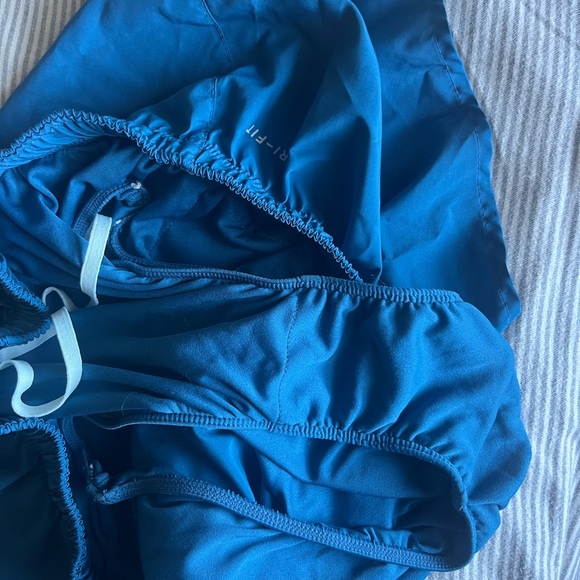 NIKE dri-fit aeroswift shorts - Picture 3 of 3